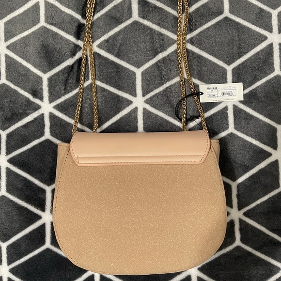 Who What Wear Neutral Cream Color Crossbody Bag - Picture 2 of 6